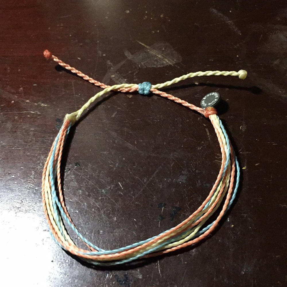 pura vida bracelet